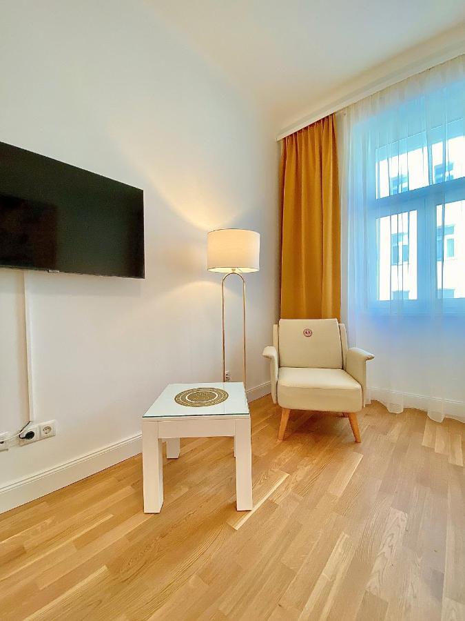 Steiner Residences Vienna Reumannplatz Viena Exterior foto